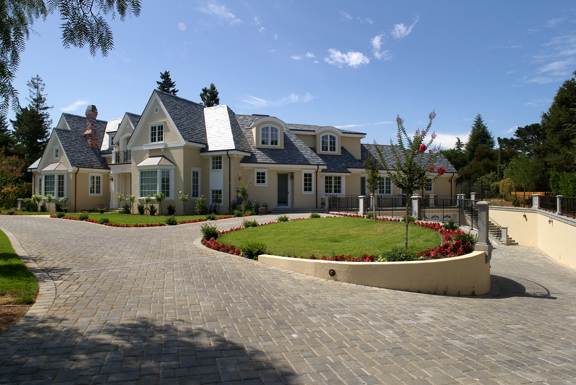 Blossom Valley - Image 1